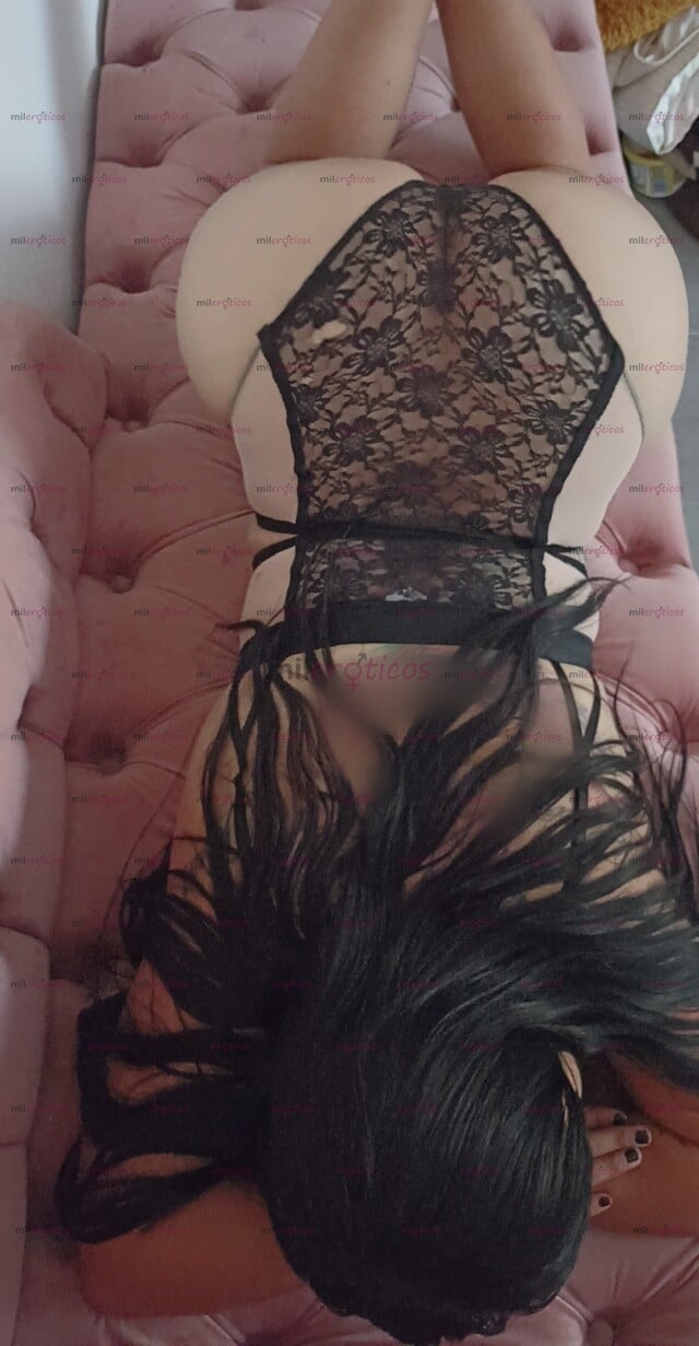 FOTOS DE HERMOSA AMMY SUPER NALGONA CON UNAS CUERVAS ESPECTAULARES DE INFARTO