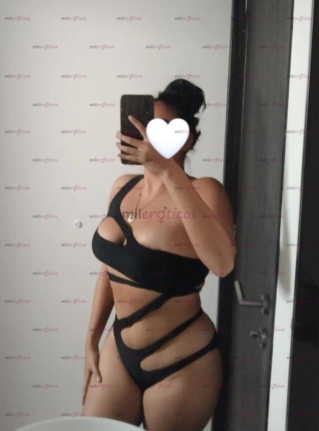 FOTOS DE A ESTA PUTITA LE ENCANTA LA LECHITA EN SU CARITA QUE DICES!