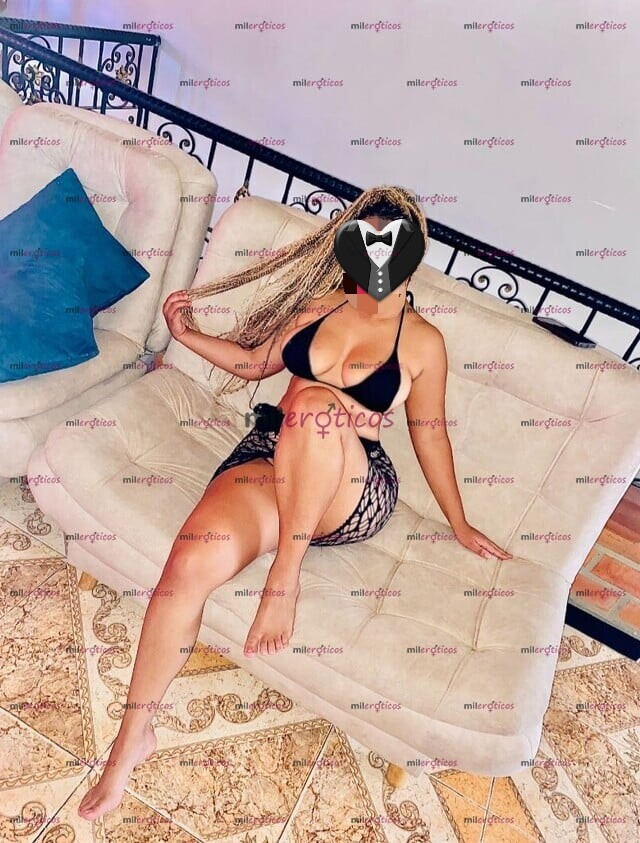 FOTOS DE MORENA TETONS CULO APRETADITO BIEN ARRECHA CON CULO DILATADOR