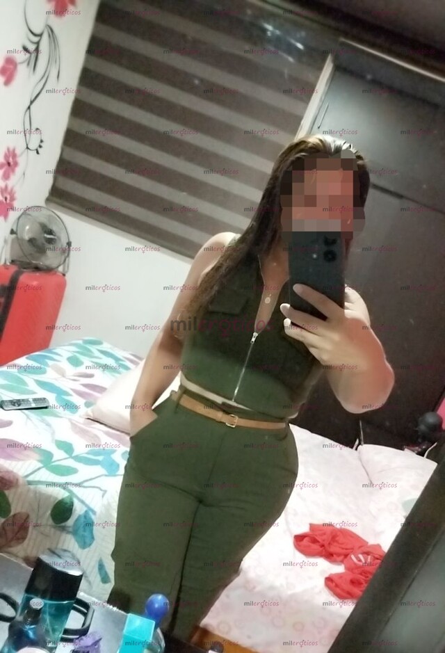 FOTOS DE SOY MUY HERMOSA PIEL DORADA CON CULO HERMOSO