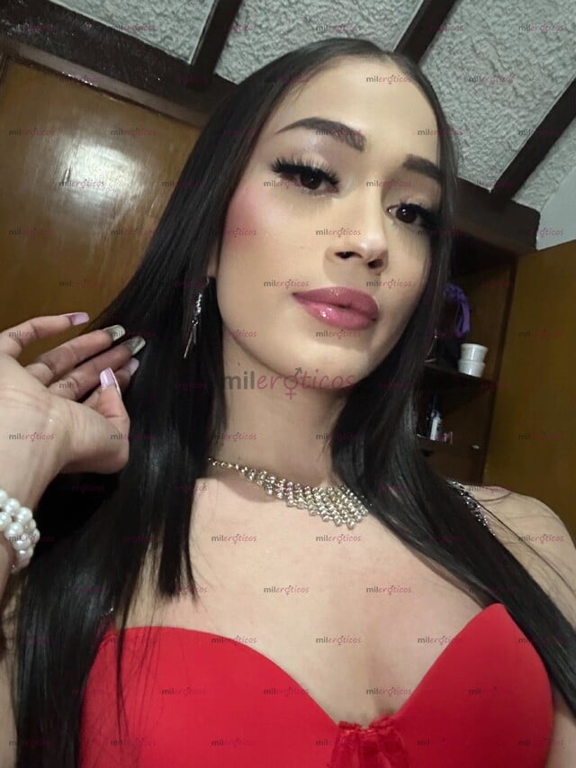 FOTOS DE CHICA TRANS IDEAL SOLO PARA CABALLEROS DE BUEN GUSTO 100% FEMENINA PIES A CABEZA