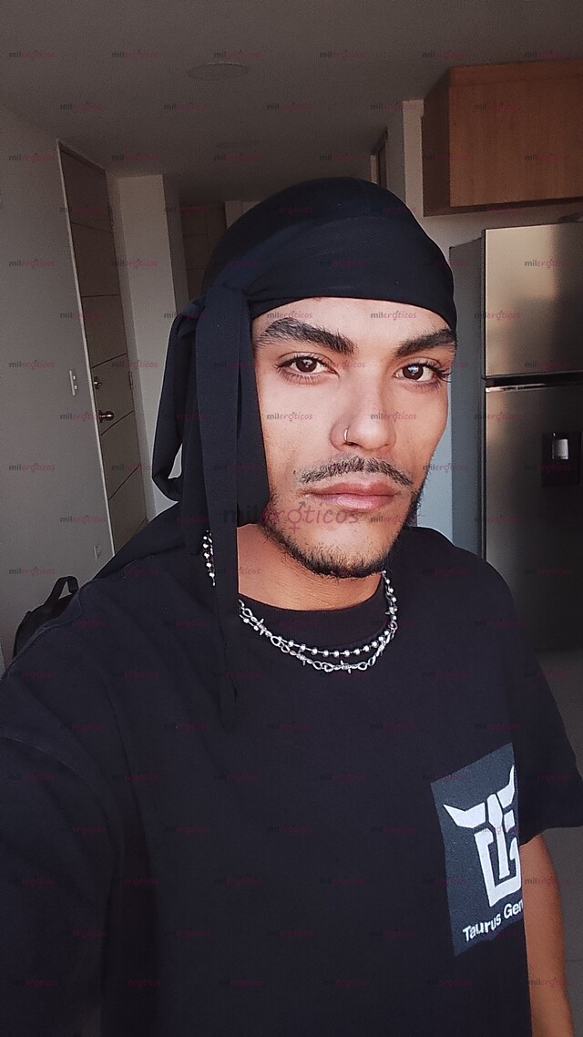 FOTOS DE PASIVO MACHO BBK A PELO PARA ACTIVOS RUDOS Y CERDOS