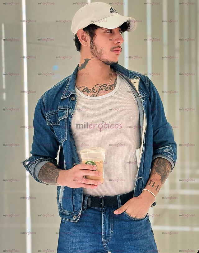 FOTOS DE VICTOR EVANZ,CON GANAS DE FOLLAR SIEMPRE CALIENTE