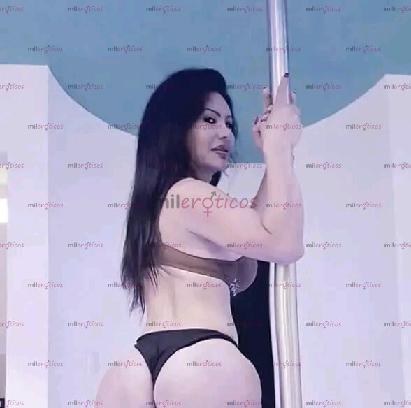 FOTOS DE HERMOSA MUJER TRANS CON CUERPO DE ENSUEÑO Y RICO CARAMELO DOTADO