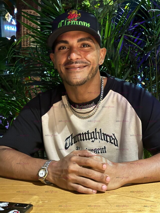 FOTOS DE PASIVO MACHO BBK A PELO PARA ACTIVOS RUDOS Y CERDOS