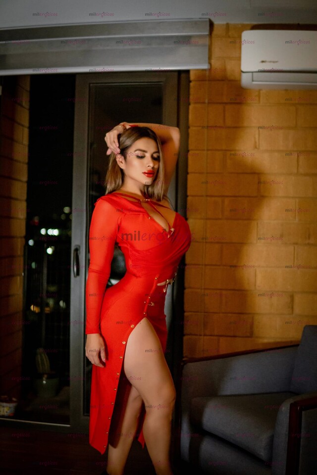 FOTOS DE KAREN GÜERITA CON CUERPAZO MUY CACHONDA LLEGANDO