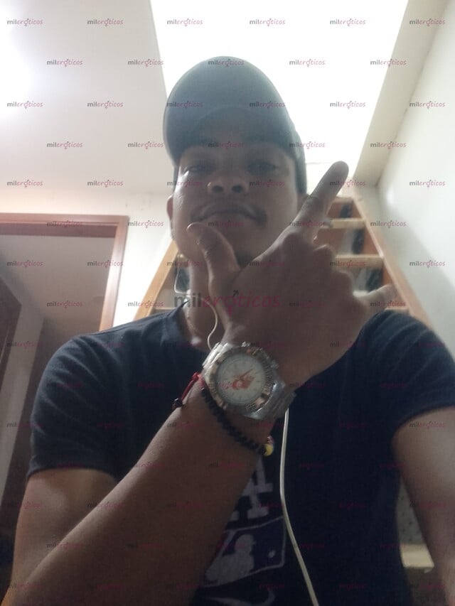 FOTOS DE HOLA NENAS BIENVENIDAS AQUÍ ESTOY PARA OFRECERLES UN SERVICIO ENCANTADOR