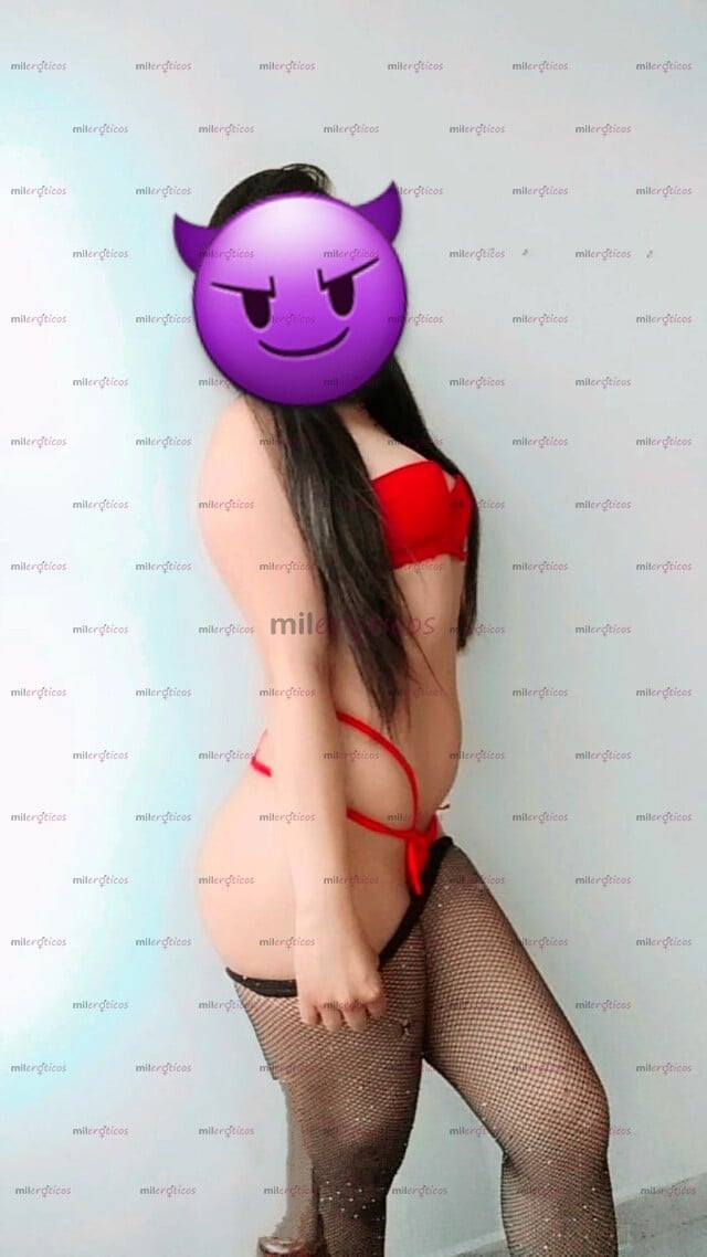 FOTOS DE AMOR ESTOY CALIENTITA, ESCRIBEME PARA QUE ME CALMES LAS GANAS
