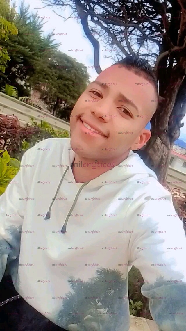 FOTOS DE JOVEN VERGON MORENO DOTADO COMPLACIENTE 21CM A TU DISPOSICIÓN