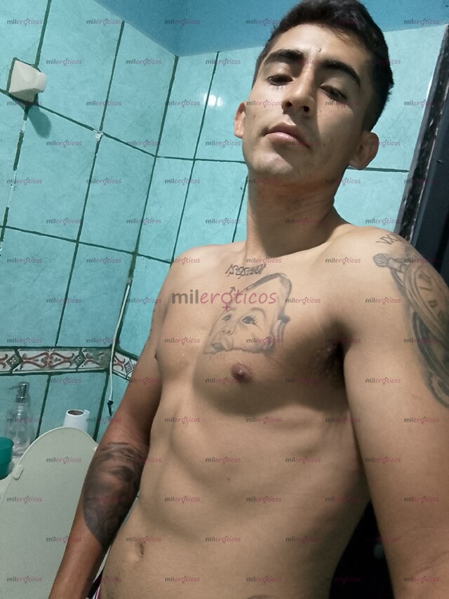 FOTOS DE JOVEN VERGÓN, SOY MUY LIMPIO SI TE INTERESA PASARLA RICO, AQUÍ ES EL LUGAR