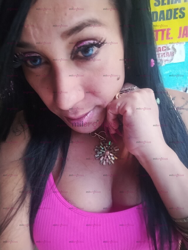 FOTOS DE CHICA TRANS CHAPARRITA AGRADABLE OFRECIENDO UN RICO SERVICIO Y TAMBIÉN SERVICIO