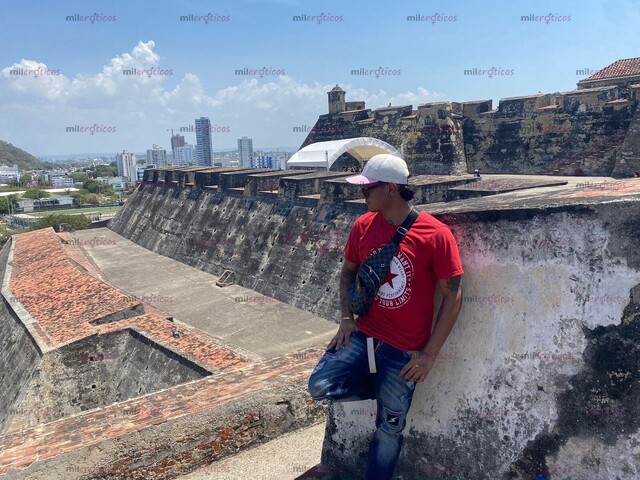 FOTOS DE TATUADOR 18CM, VENTA DE CONTENIDO, TRIOS Y MAS LEEA