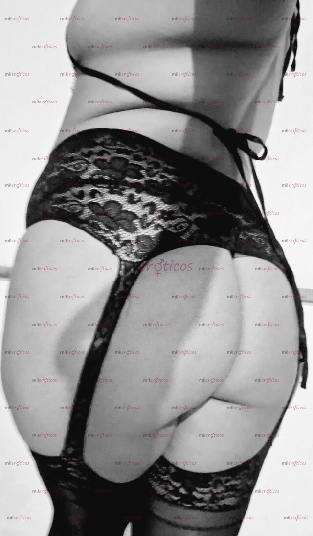 FOTOS DE AZUL ME PONGO A TUS SERVICIOS CON EL MEJOR ORAL SUPER COMPLACIENTE