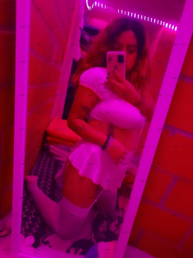 FOTOS DE HOLA BEBE SOY UNA MORENITA CHICHONA SUPER RICA DE 21 AÑOS BIEN PUTA