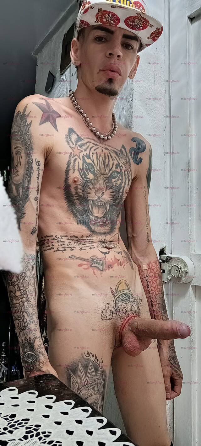 FOTOS DE FLACO VERGON ACTIVO LECHERO MORBOSO BLANCO TATUADO