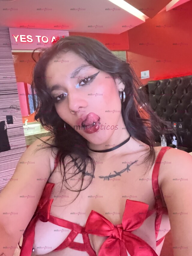 FOTOS DE SOY SCORE Y TENGO 19 AÑOS SERVICIOS VIP. PRUEBA MIS RICAS NALGAS Y FOLLAME RICO