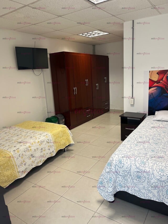FOTOS DE ESTUDIO WEB CAM BUSCA MODELOS FEMENINAS EN BOGOTÁ Y SUS ALREDEDORES