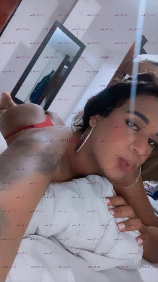 FOTOS DE VICTORIA NEGRA CALIENTE CON MUCHAS GANAS DE SEXO SOY VERSÁTIL