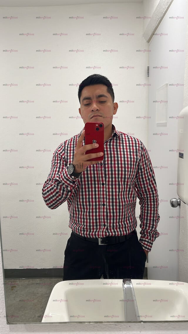 FOTOS DE CHICO 100% VARONIL, SI BUSCAS ALGUIEN DISCRETO Y MACHÍN, AQUÍ ESTOY