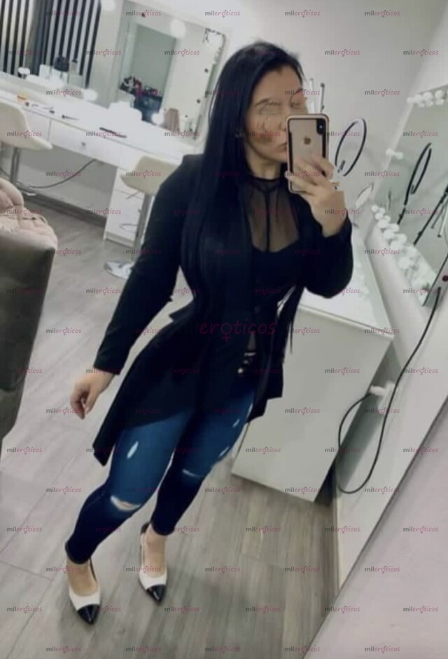 FOTOS DE KENIA TU VERGA EN MI BOCA Y EN MI PANOCHA SOY CALIENTE COMO EL COMO UN CAFÉ