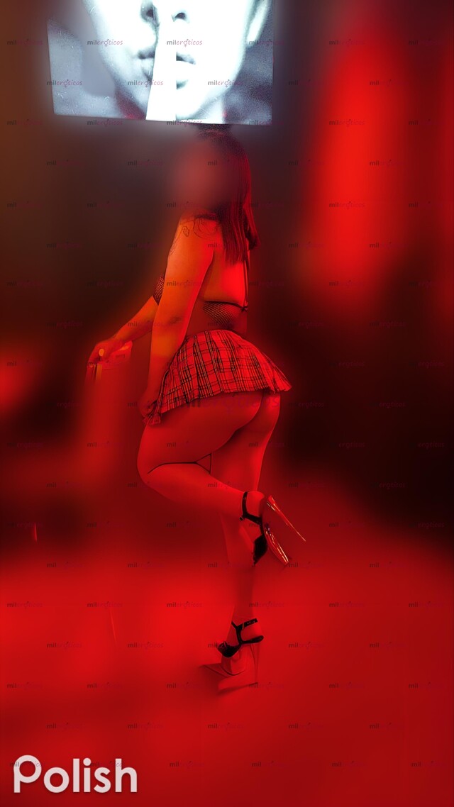 FOTOS DE NUEVO DOMICILIO!!SOY ARA UNA CHICA CURVI RICA LISTA PARA CONSENTIRT