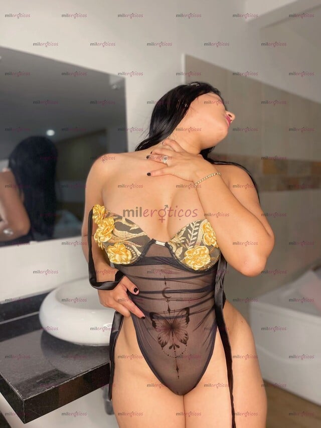 FOTOS DE CHICA NUEVA, CON GANAS DE SACAR LECHE, REGALITO SORPRESA A CLIENTES NUEVOS