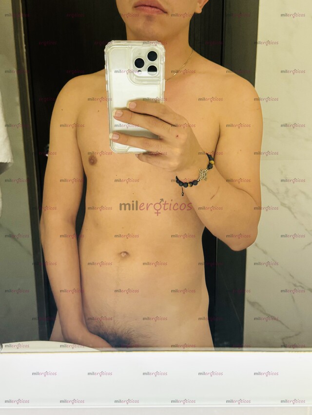 FOTOS DE TENGO LUGAR HOLA LISTO PARA CUMPLIR TUS FANTACIAS HÁBLAME 20 AÑOS