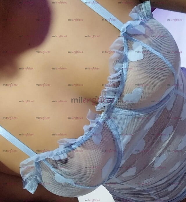 FOTOS DE DISFRUTAME DE PIES A CABEZA LINDA SEXI Y BUENA ONDA NALGUEAME DURO