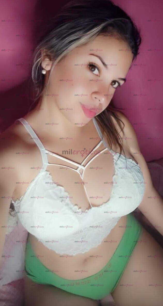 FOTOS DE GÜERITA DE CHICHIS RICAS VAGINA ROSITA Y APRETADA