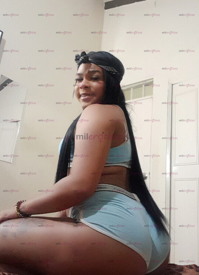 FOTOS DE RICA PELI NEGRA...KHLOÉ...PLASER JUVENTUD Y NADA DE AFAN