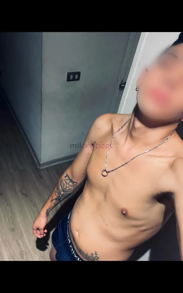 Disponible con departamento privado conversador respetuoso dispuesto a complacer mi servicio es solo con preservativo no hago a pelo por favor no insi...