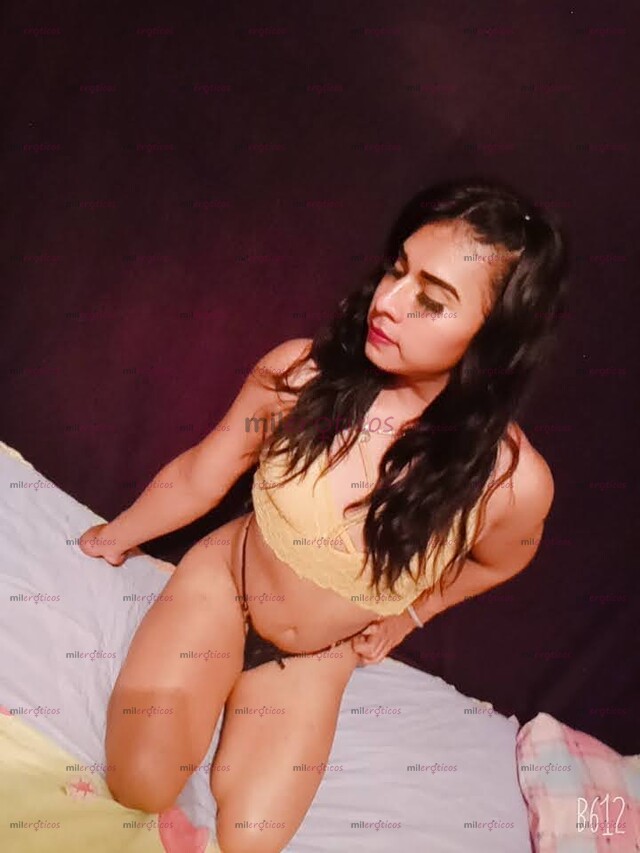 FOTOS DE MELY TRANS BOQUITA DE DIOSA Y GARGANTA PROFUNDA