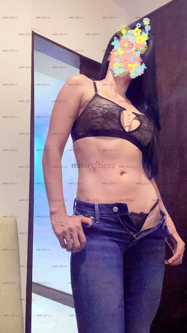 FOTOS DE ATRACTIVA CALEÑA DISPONIBLE PARA CABALLEROS ARDIENTES