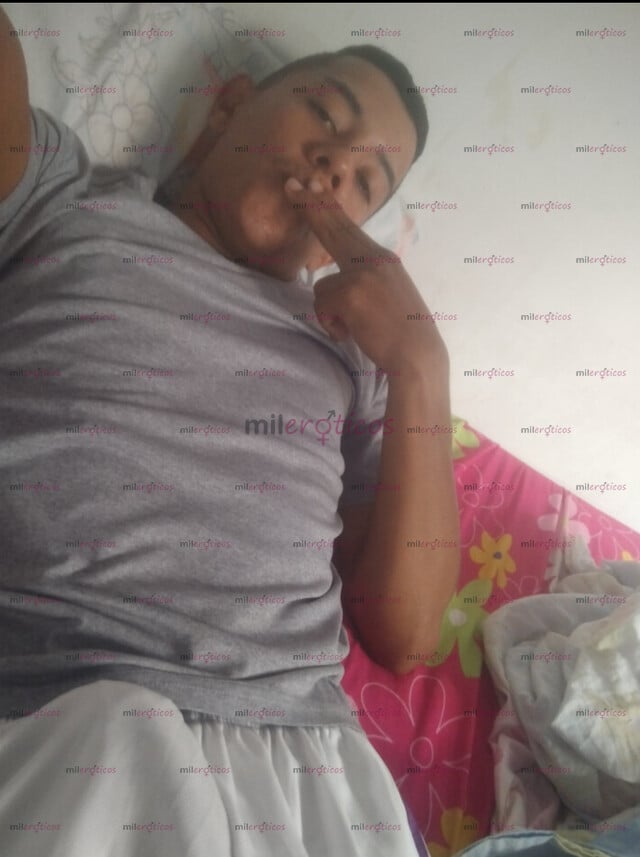 FOTOS DE SOY UN CHICO NUEVO EN LA PÁGINA , ALEGRE RESPETUOSO Y DISCRETO