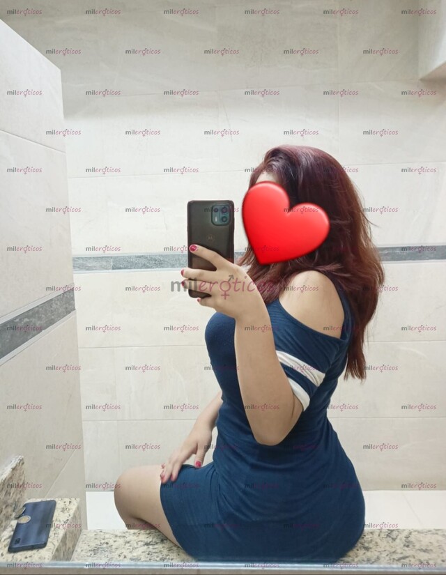 FOTOS DE GLADYS PEQUEÑA Y SEXY NINFOMANA, ARDIENTE Y COMPLACIENTE DE PIEL BLANQUITA