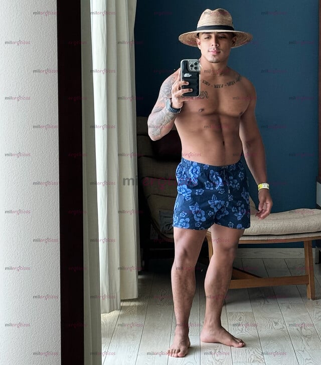 FOTOS DE MORBOSO Y CALIENTE CHICO DEPORTISTA PARA DISFRUTAR Y PASAR RICO