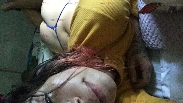 FOTOS DE FLACA SEXY Y EXÓTICA CON CARITA PERVERSA