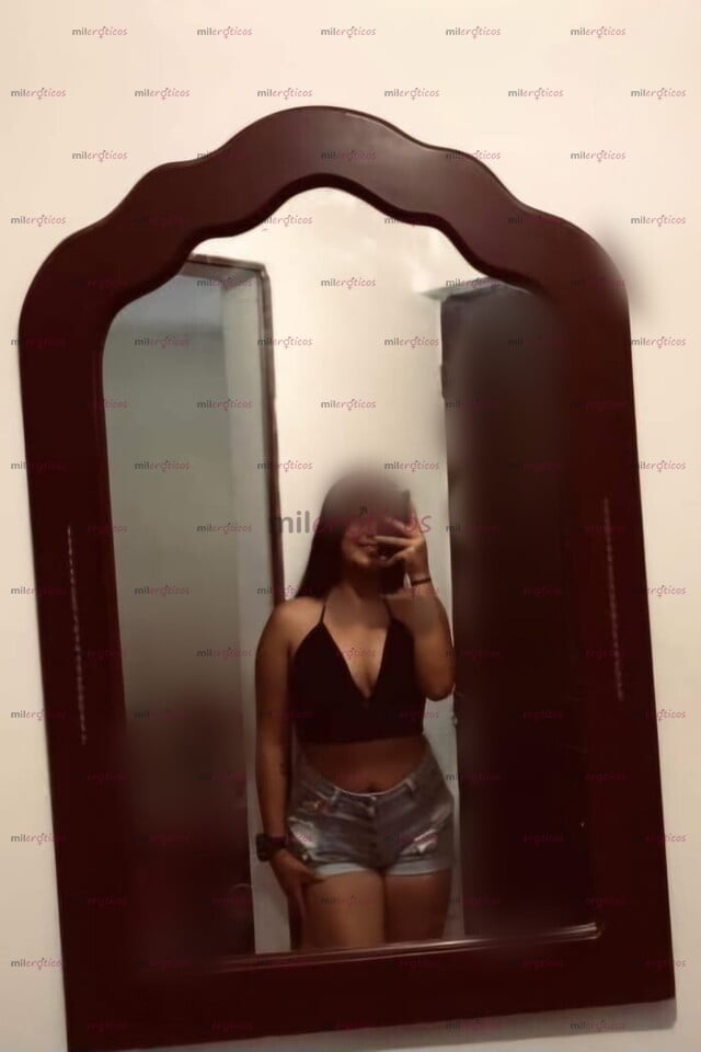 FOTOS DE HOLA SEXI NIÑA RE 18 AÑOS CON GANAS DE TENER TODA TU LECHE