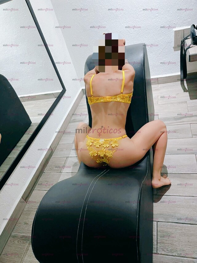 FOTOS DE COMPLACIENTE Y SENSUAL LA MAS ARDIENTE Y CALIENTE NENA SUPER APRETADITA