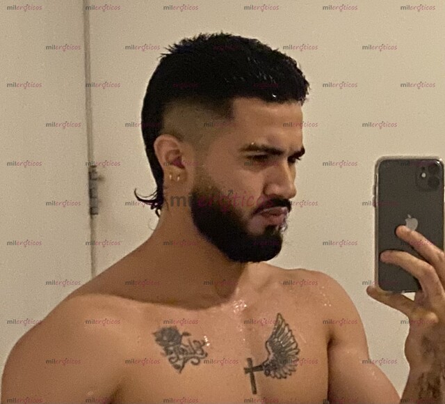 FOTOS DE FLACO BARBADO DE GIMNASIO DISPONIBLE PARA TI