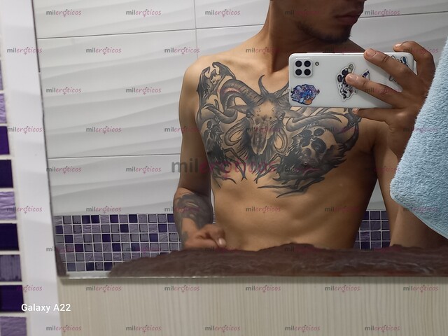 FOTOS DE HOMBRE FUERTE SEDUCTOR PENE DURO Y GRUESO COMPLACIENTE OFRECE BUEN SEXO INTENSO