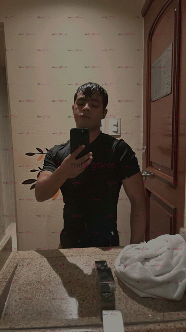 FOTOS DE TWINK UNIVERSITARIO COMPLACIENTE, CHAPARRO MORENO