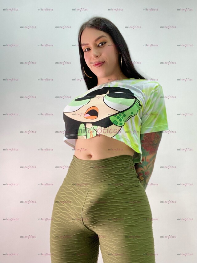 FOTOS DE CHICA VERSATIL DOTADA Y JUGUETODA, DESCOMPLICADA