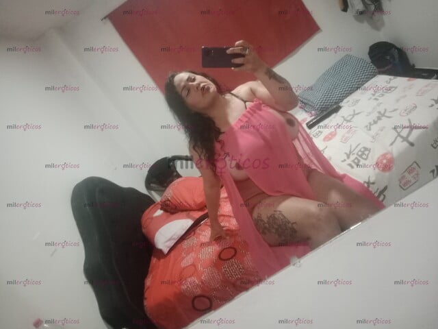 FOTOS DE SERVICIO SOLO VIRTUAL SOY ACTIVA SI QUERES CONTENIDO RICO Y MORBOSO