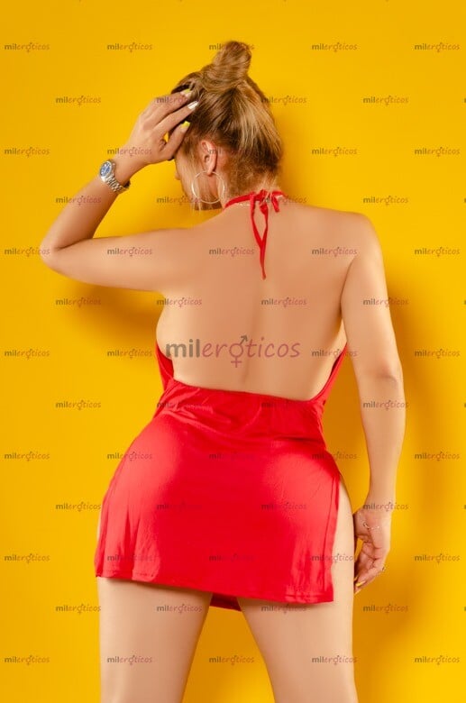 FOTOS DE HOLA MIS AMORES SOY ESTEFANÍA UNA LINDA CHICA TRANS RECIÉN LLEGADA
