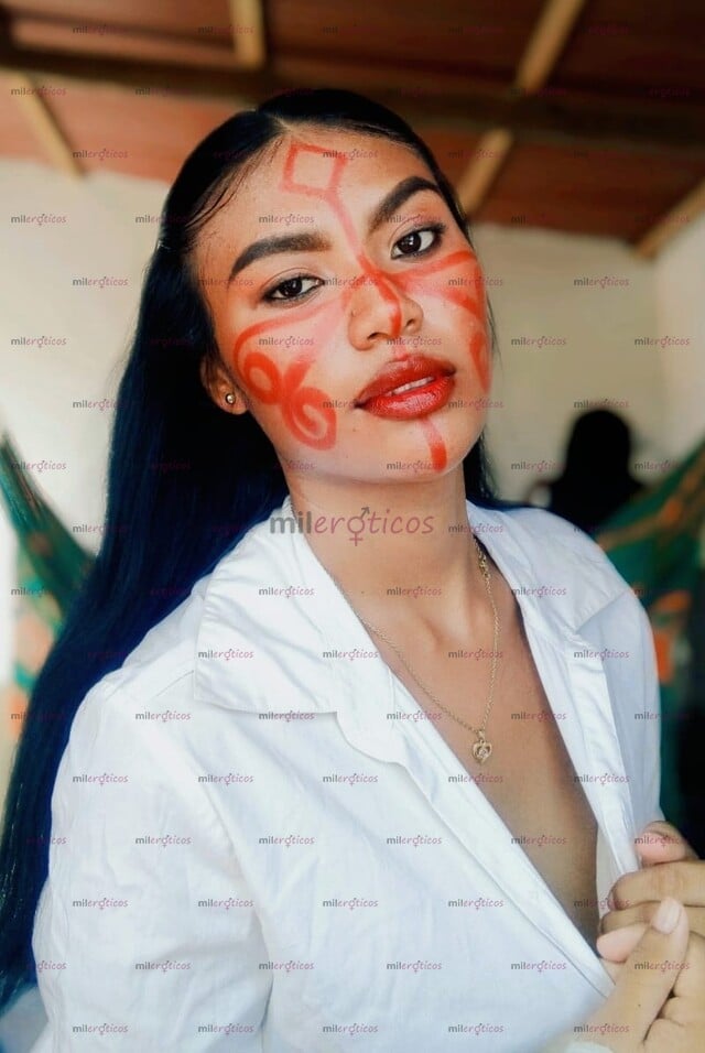 FOTOS DE LINDA INDÍGENA WAYÚU , AGRÉGAME VERÁS SU VAGINA SÚPER MOJADITA