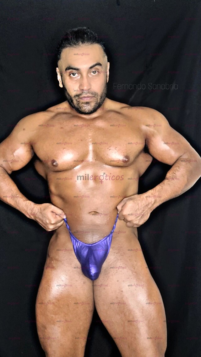 FOTOS DE MUSCULOSO. ACTIVO.CALIENTE ALTO MACHO MORBOSO