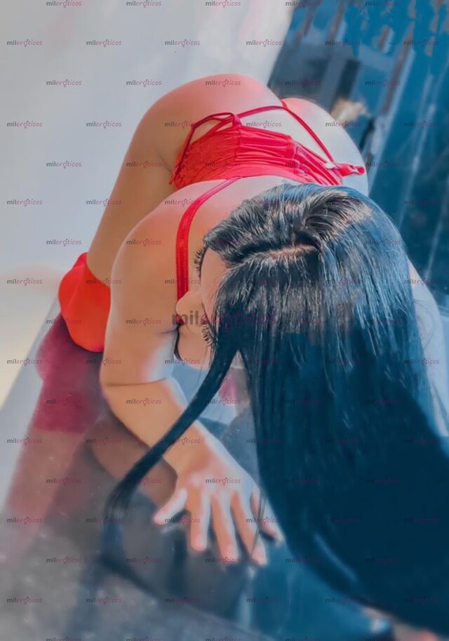 FOTOS DE PELINEGRA GARGANTA PROFUNDA MUY ARRECHA Y COMPLACIENTE