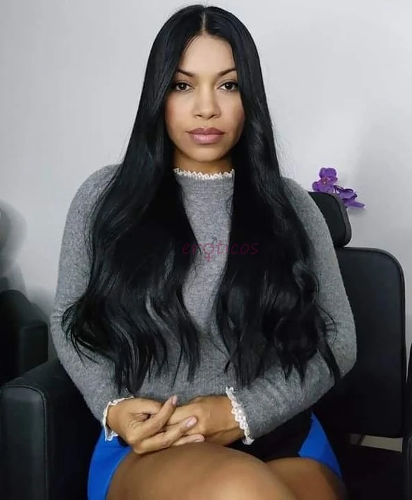 Disponivel apenas virtualmente para vendas de conteudos ou chamadas de videos a foto nao sou eu rsrs sou bem mais bonita e toda tatuada sou uma mulher...