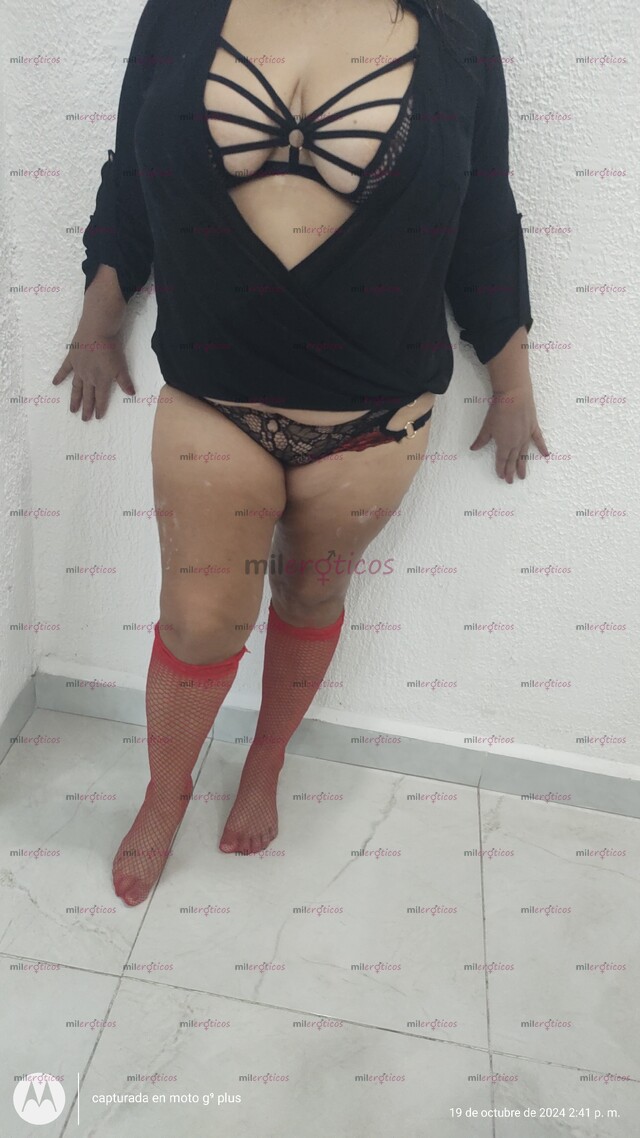 FOTOS DE ESTOY DISPONIBLE PARA HACERTE PASAR UN RICO MOMENTO TE ESPERO